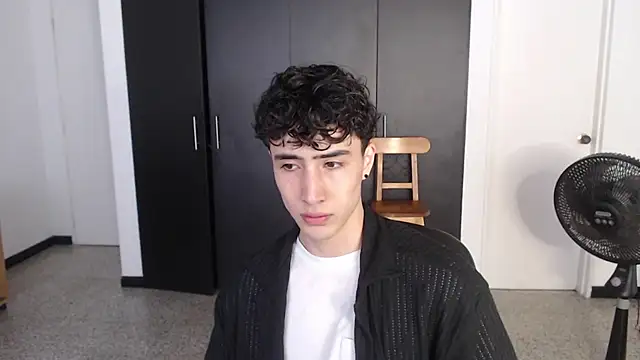 Snapshot of gojo_satoru_18 chatting on 03.06.25 gojo satoru 18 online show from 03.06.25