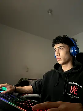 Snapshot of gojo_satoru_18 chatting on 10.08.25 gojo satoru 18 online show from 10.08.25