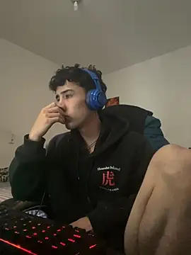 Snapshot of gojo_satoru_18 chatting on 10.13.25 gojo satoru 18 online show from 10.13.25