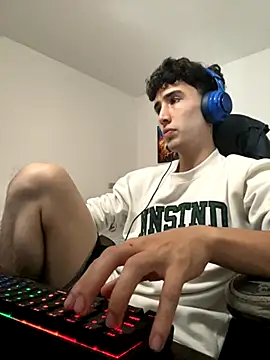 Snapshot of gojo_satoru_18 chatting on 10.28.25 gojo satoru 18 online show from 10.28.25