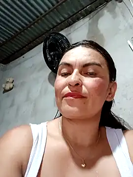 Snapshot of Horny-Mommy-Dirty chatting on 02.09.25 Horny-Mommy-Dirty online show from 02.09.25