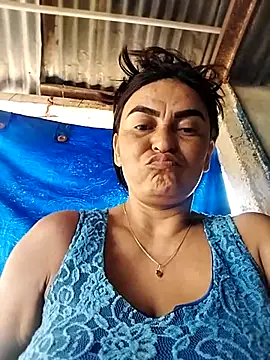 Snapshot of Horny-Mommy-Dirty chatting on 02.21.25 Horny-Mommy-Dirty online show from 02.21.25