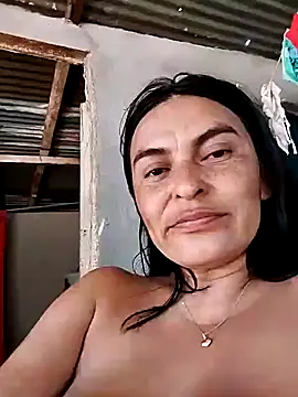 Snapshot of Horny-Mommy-Dirty chatting on 02.25.25 Horny-Mommy-Dirty online show from 02.25.25