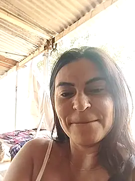 Snapshot of Horny-Mommy-Dirty chatting on 02.26.25 Horny-Mommy-Dirty online show from 02.26.25