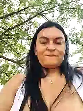 Snapshot of Horny-Mommy-Dirty chatting on 03.14.25 Horny-Mommy-Dirty online show from 03.14.25