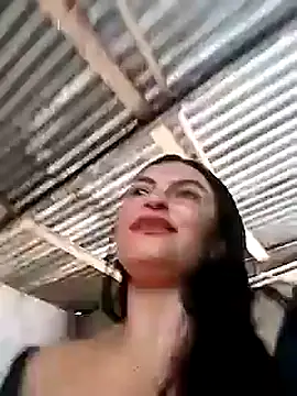 Snapshot of Horny-Mommy-Dirty chatting on 03.20.25 Horny-Mommy-Dirty online show from 03.20.25