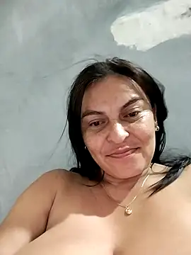 Snapshot of Horny-Mommy-Dirty chatting on 09.11.25 Horny-Mommy-Dirty online show from 09.11.25