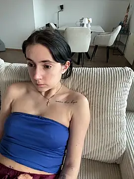 Snapshot of Lena_Lang chatting on 02.13.26 Lena Lang online show from 02.13.26