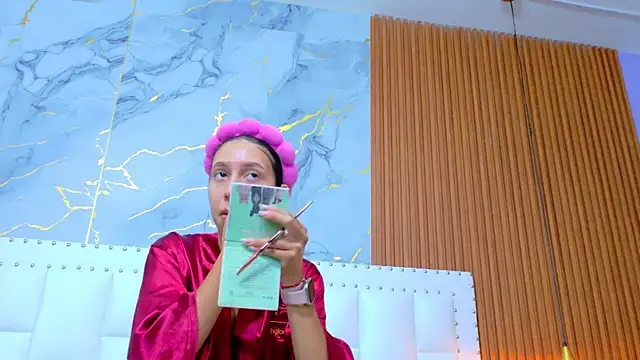 Beautifulskinny18 online show from 09.14.25