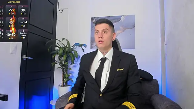 Yeiko Romero  online show from 10.15.25