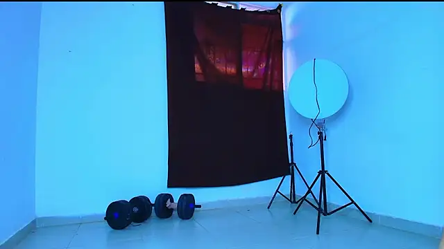 Thomass00 online show from 02.20.26