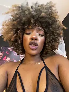 TIFFANYYSTAR online show from 12.20.24