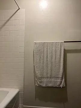 Snapshot of wynterheat chatting on 12.16.24 wynterheat online show from 12.16.24