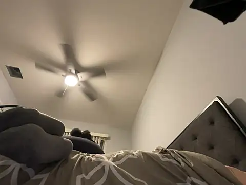 Snapshot of wynterheat chatting on 01.27.25 wynterheat online show from 01.27.25