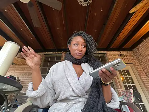 Snapshot of wynterheat chatting on 03.07.25 wynterheat online show from 03.07.25