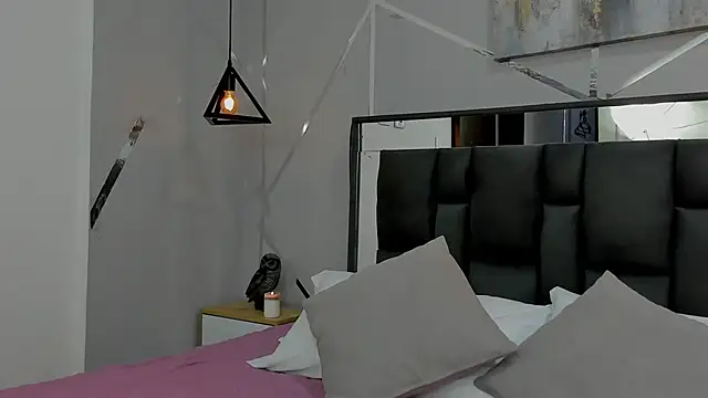 Ayla martinez online show from 02.10.25