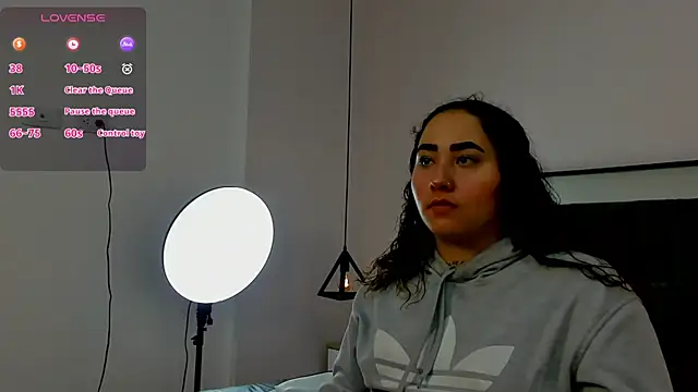 Ayla martinez online show from 10.12.25