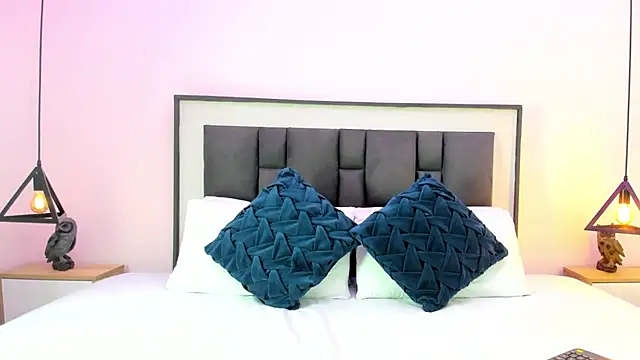 Ayla martinez online show from 10.26.25