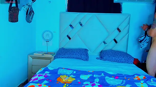 Rich boy01 online show from 12.29.24