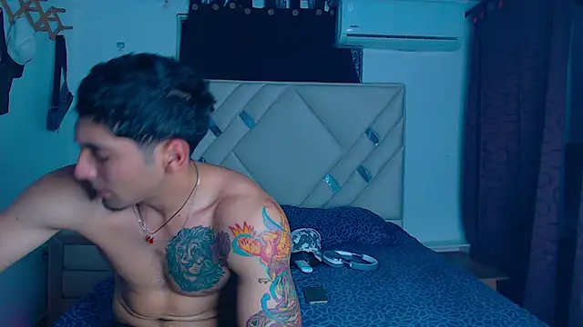 Rich boy01 online show from 02.06.25