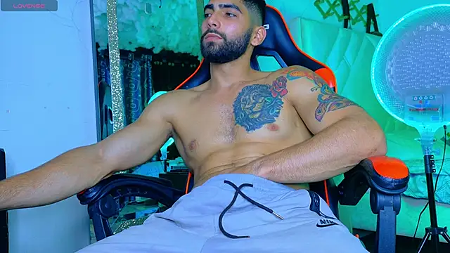 Rich boy01 online show from 02.02.26