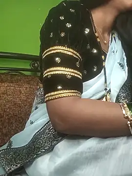 PUNAM BABY1 online show from 11.23.25