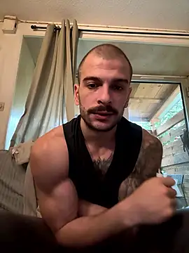 Snapshot of Greyoff chatting on 01.18.26 Greyoff online show from 01.18.26