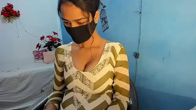 aarjulove online show from 11.14.25