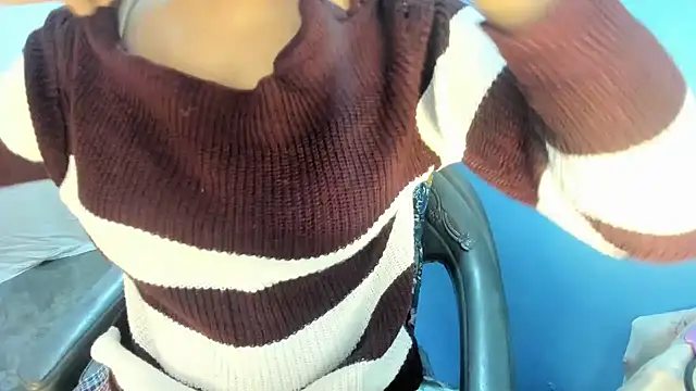 aarjulove online show from 12.18.25