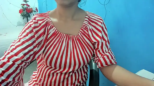 aarjulove online show from 04.04.26