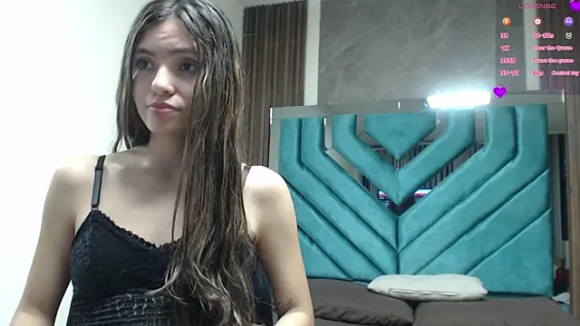 ValeryLargo online show from 12.31.24