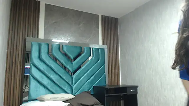 ValeryLargo online show from 03.06.25