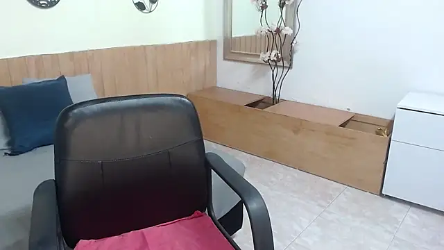 Suxxxy  online show from 10.09.25