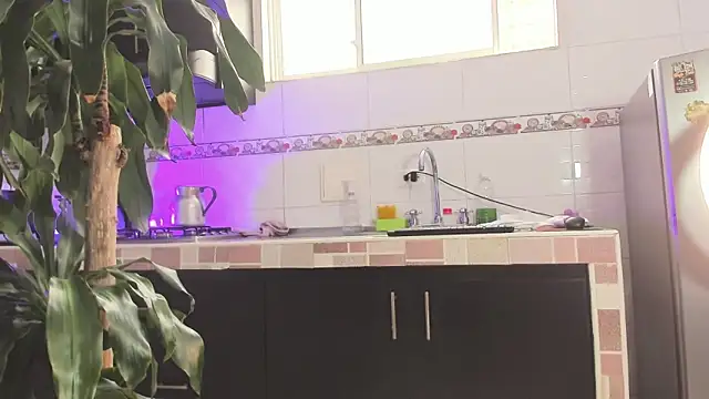 Emma-evans online show from 03.01.25