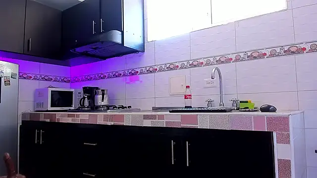 Emma-evans online show from 11.01.25