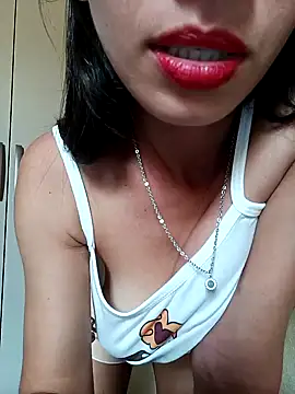 Nandasant09 online show from 12.31.24