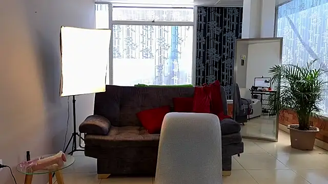 camil milfdream online show from 01.18.25