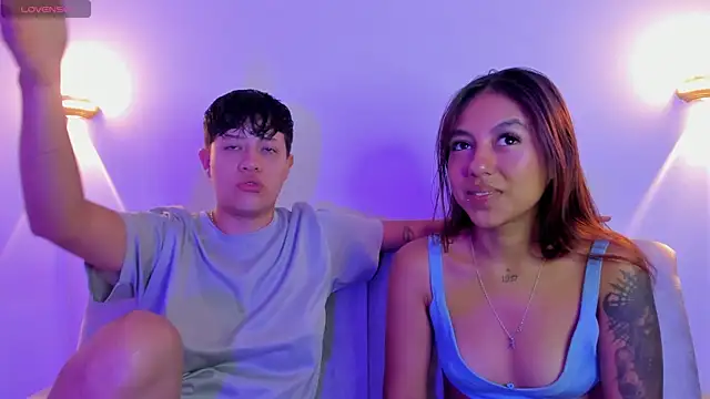 violet casper  online show from 10.20.25