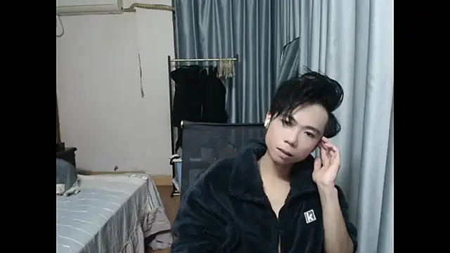 Snapshot of wujiaxing22 chatting on 12.24.24 wujiaxing22 online show from 12.24.24