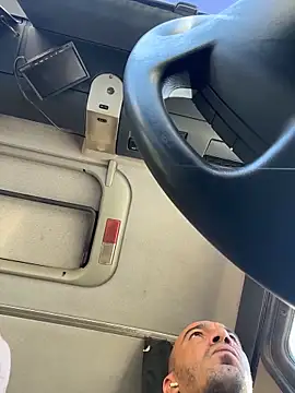 donnuozfutura online show from 10.27.25