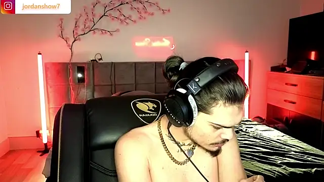 JordanShow online show from 02.12.26