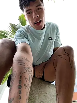 Logan smith1 online show from 09.19.25