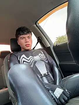 Logan smith1 online show from 10.12.25