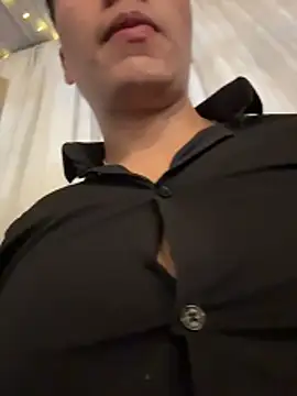 Logan smith1 online show from 04.12.26