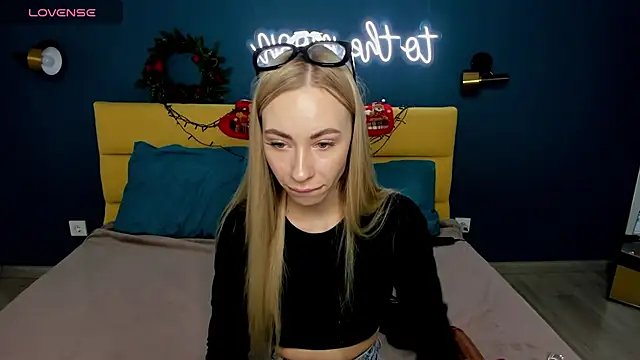 Diana Garrett online show from 12.13.24