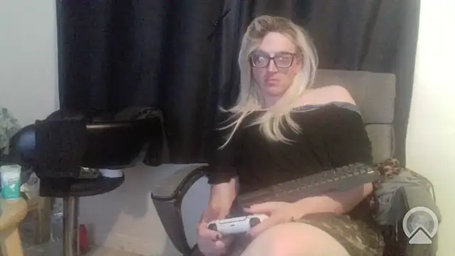 sexyblondetrans online show from 02.25.26