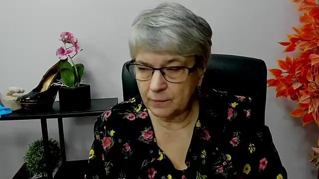 IrisDream online show from 12.02.24