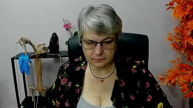 IrisDream online show from 12.10.24