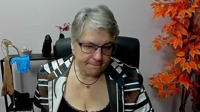 IrisDream online show from 12.11.24