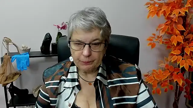 IrisDream online show from 12.11.24